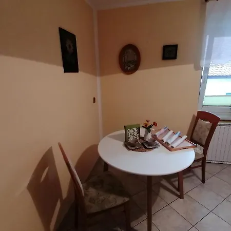 Apartma Zele * Postojna
