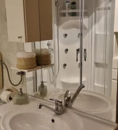 Apartma Zele Apartment *